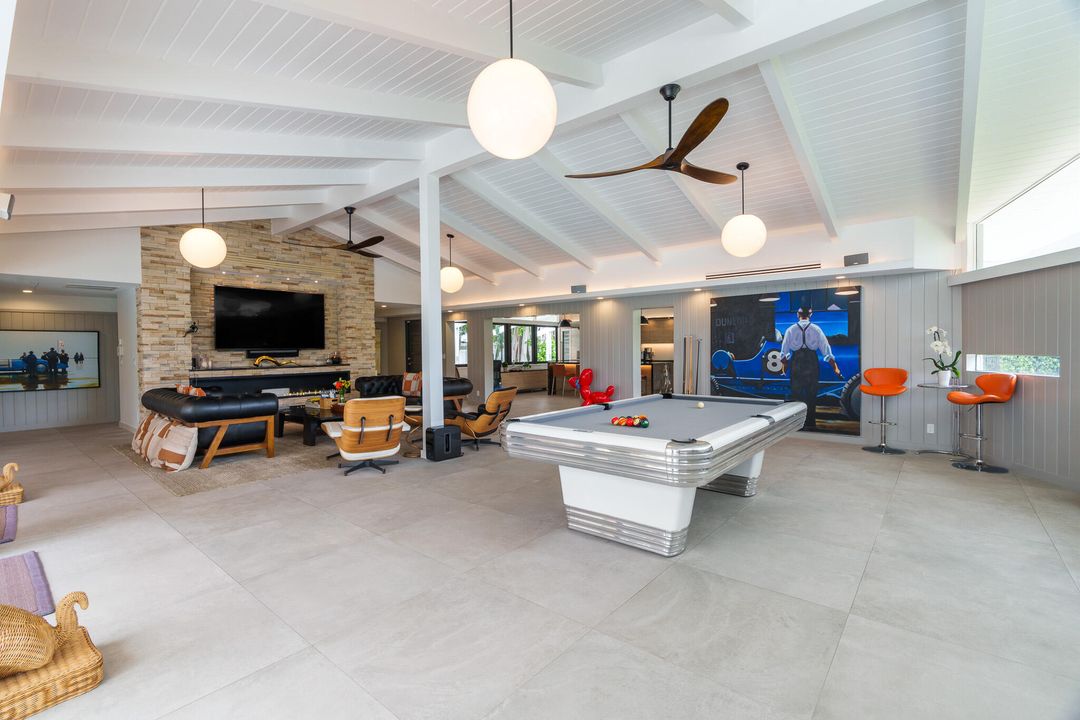 For Sale: $4,995,000 (5 beds, 5 baths, 3355 Square Feet)