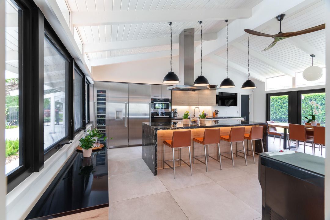 For Sale: $4,995,000 (5 beds, 5 baths, 3355 Square Feet)