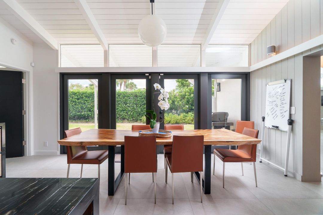 For Sale: $4,995,000 (5 beds, 5 baths, 3355 Square Feet)