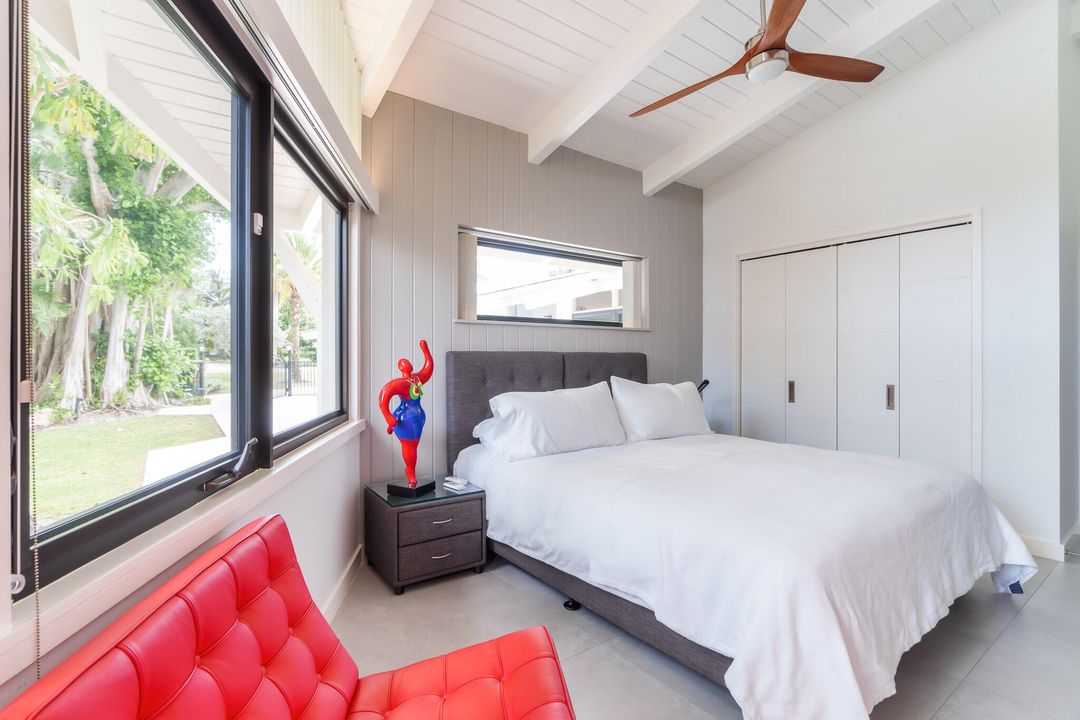 For Sale: $4,995,000 (5 beds, 5 baths, 3355 Square Feet)