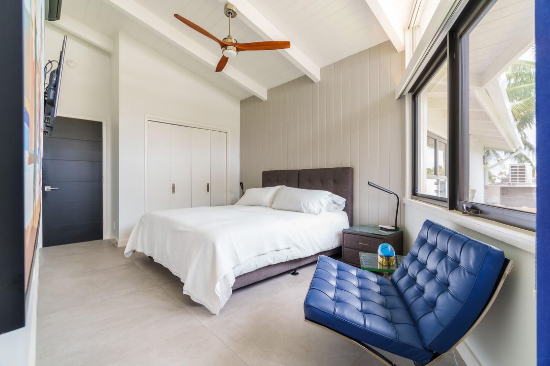 For Sale: $4,995,000 (5 beds, 5 baths, 3355 Square Feet)