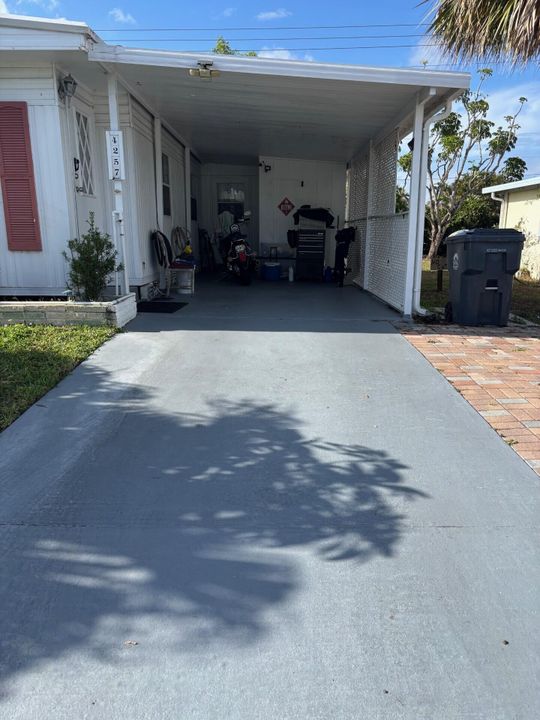 На продажу: $49,900 (2 спален, 2 ванн, 1130 Квадратных фут)