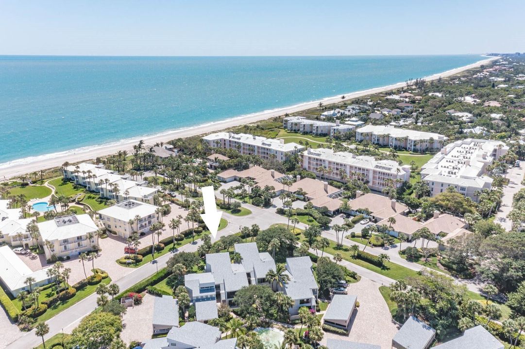 В аренду: $5,900 (2 спален, 2 ванн, 1200 Квадратных фут)