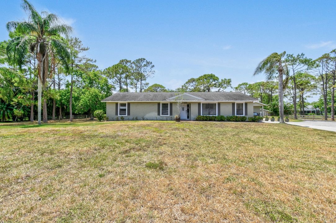 For Rent: $5,950 (4 beds, 2 baths, 2569 Square Feet)