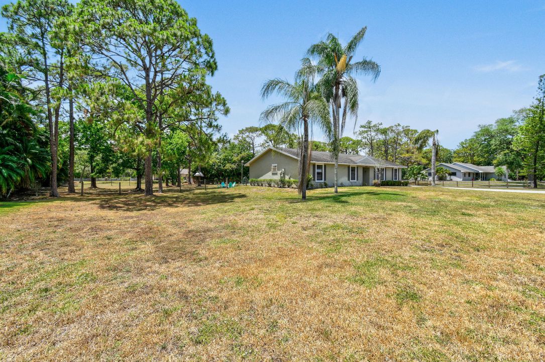 For Rent: $5,950 (4 beds, 2 baths, 2569 Square Feet)