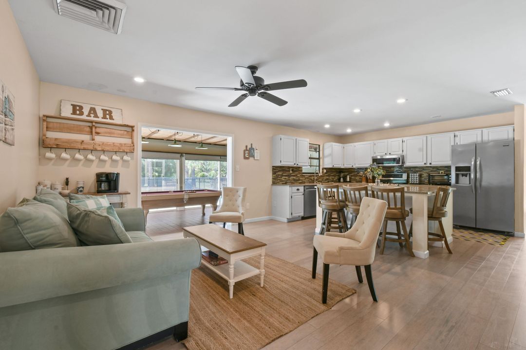 For Rent: $5,950 (4 beds, 2 baths, 2569 Square Feet)