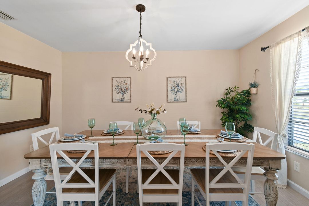 For Rent: $5,950 (4 beds, 2 baths, 2569 Square Feet)