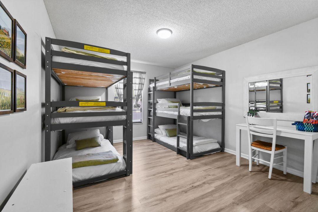 For Rent: $5,950 (4 beds, 2 baths, 2569 Square Feet)