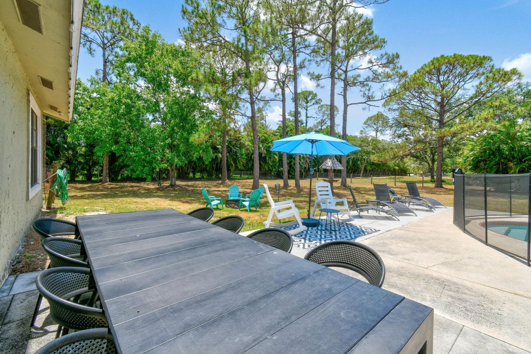 For Rent: $5,950 (4 beds, 2 baths, 2569 Square Feet)