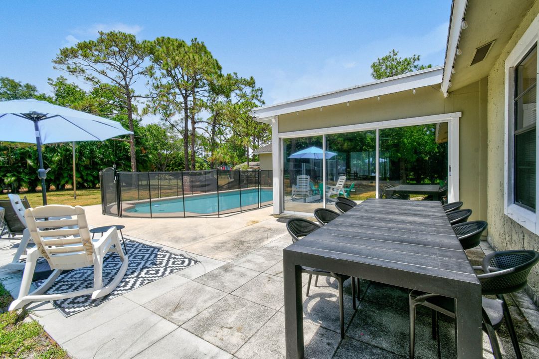 For Rent: $5,950 (4 beds, 2 baths, 2569 Square Feet)