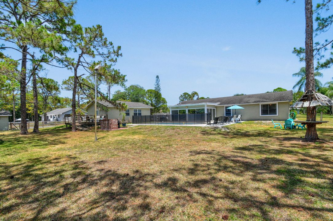 For Rent: $5,950 (4 beds, 2 baths, 2569 Square Feet)