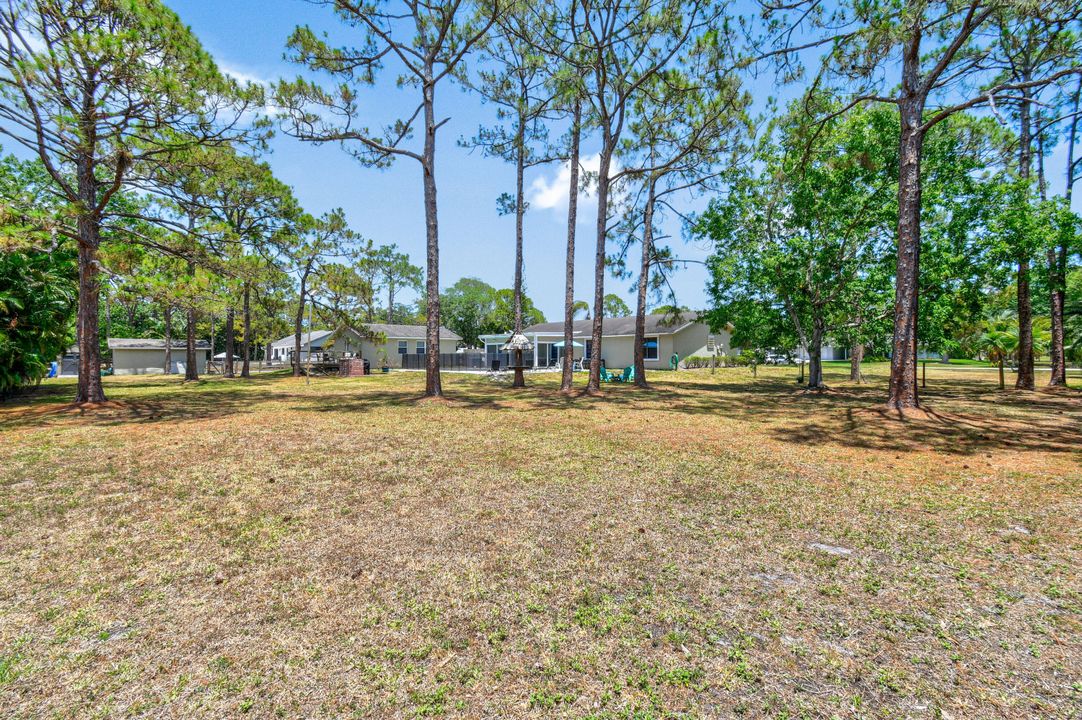 For Rent: $5,950 (4 beds, 2 baths, 2569 Square Feet)