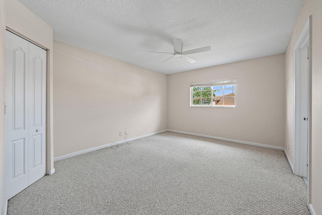 For Sale: $449,000 (4 beds, 4 baths, 2849 Square Feet)