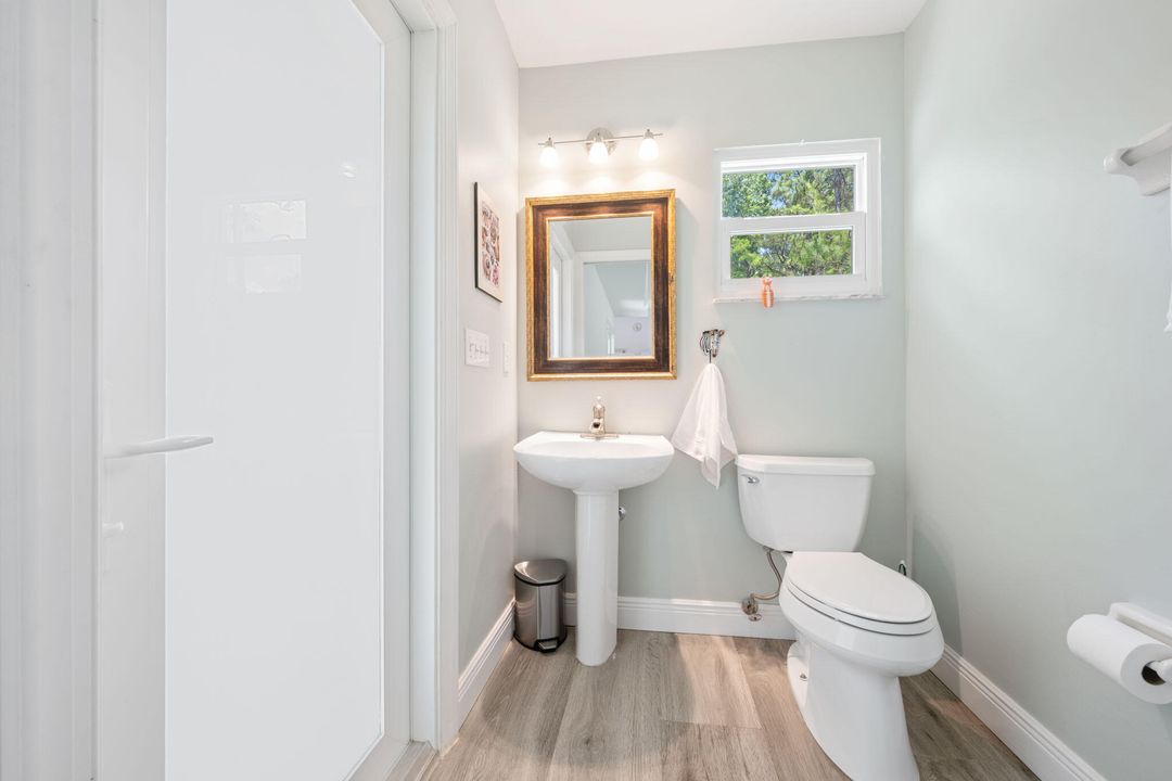 For Sale: $2,100,000 (4 beds, 2 baths, 3000 Square Feet)