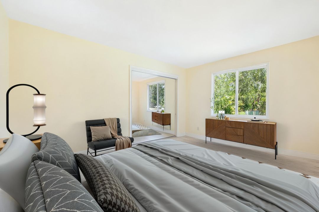 For Sale: $2,100,000 (4 beds, 2 baths, 3000 Square Feet)