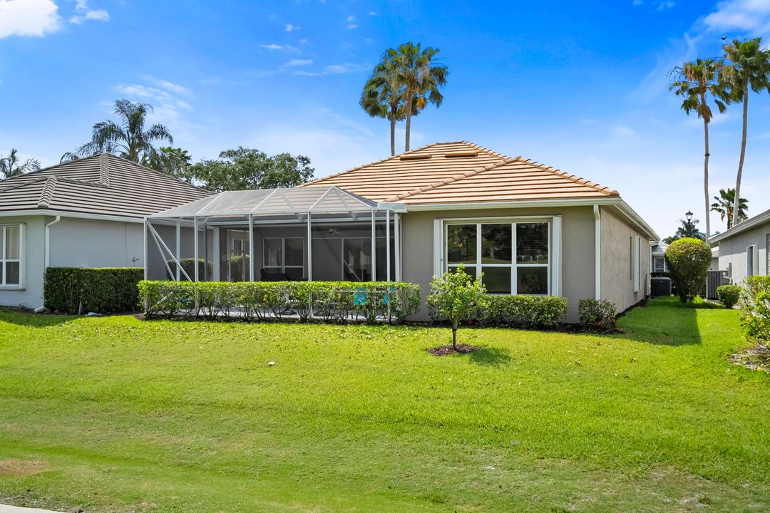 Под контрактом: $639,900 (3 спален, 2 ванн, 1812 Квадратных фут)