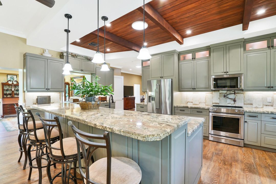 待售: $1,990,900 (4 贝兹, 3 浴室, 3800 平方英尺)