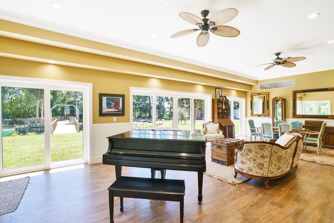 待售: $1,990,900 (4 贝兹, 3 浴室, 3800 平方英尺)