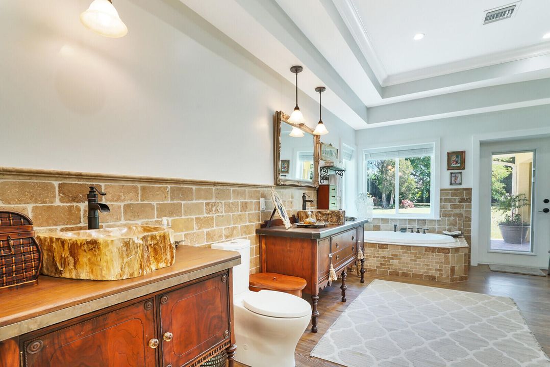 待售: $1,990,900 (4 贝兹, 3 浴室, 3800 平方英尺)