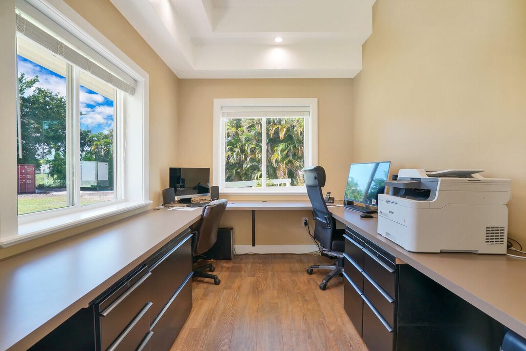 待售: $1,990,900 (4 贝兹, 3 浴室, 3800 平方英尺)