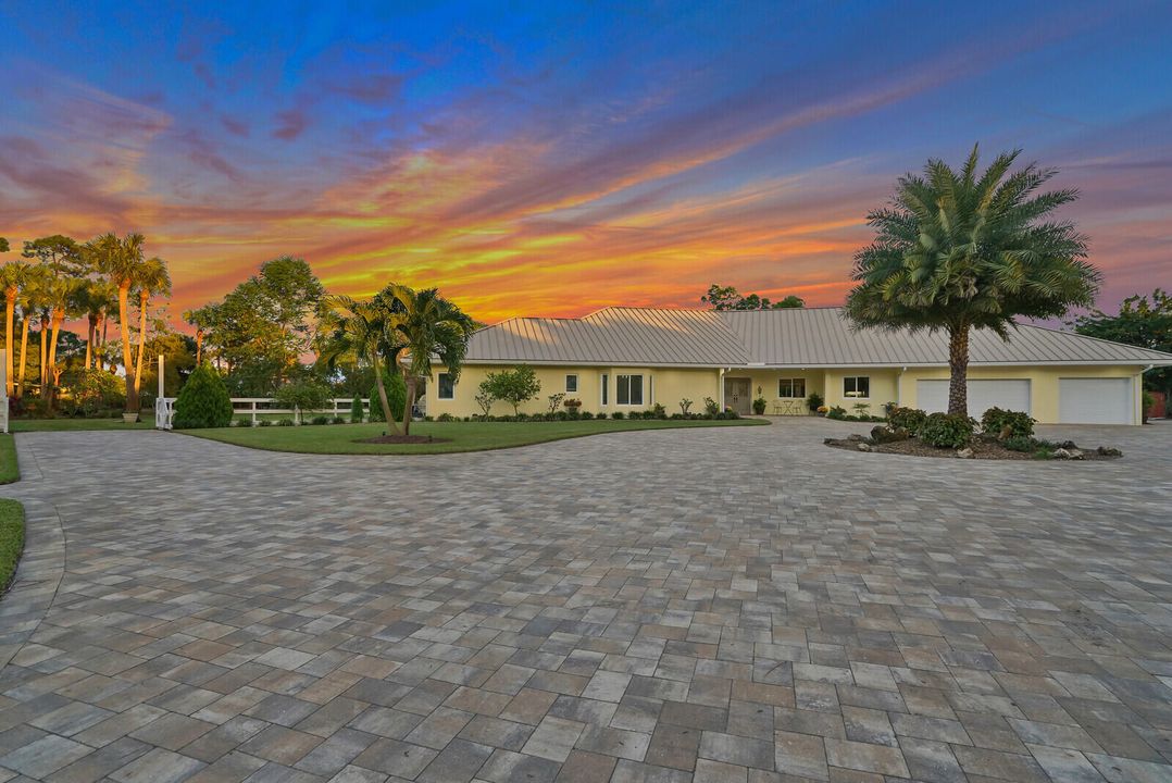 待售: $1,990,900 (4 贝兹, 3 浴室, 3800 平方英尺)