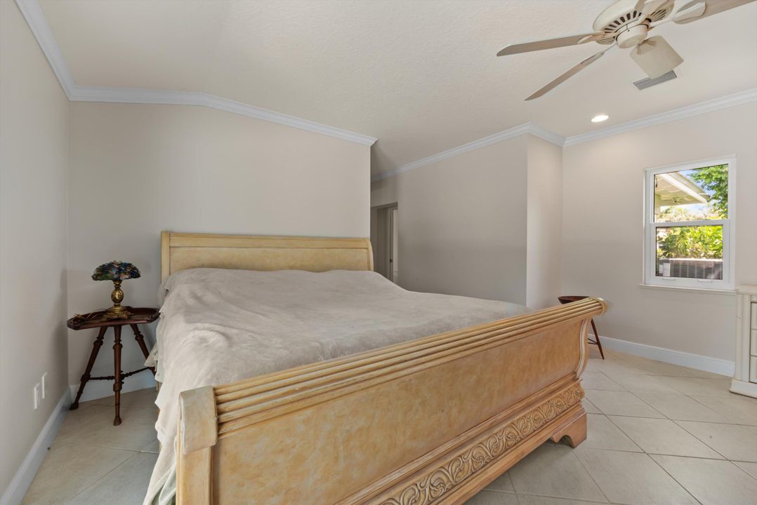 En Venta: $895,888 (3 camas, 2 baños, 1909 Pies cuadrados)