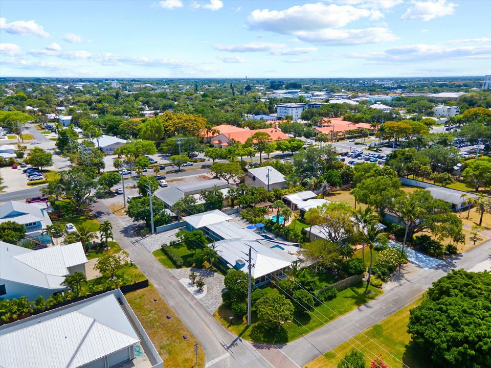 En Venta: $895,888 (3 camas, 2 baños, 1909 Pies cuadrados)