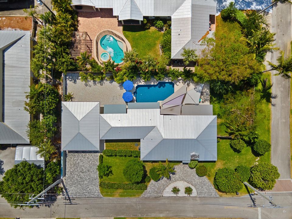En Venta: $895,888 (3 camas, 2 baños, 1909 Pies cuadrados)