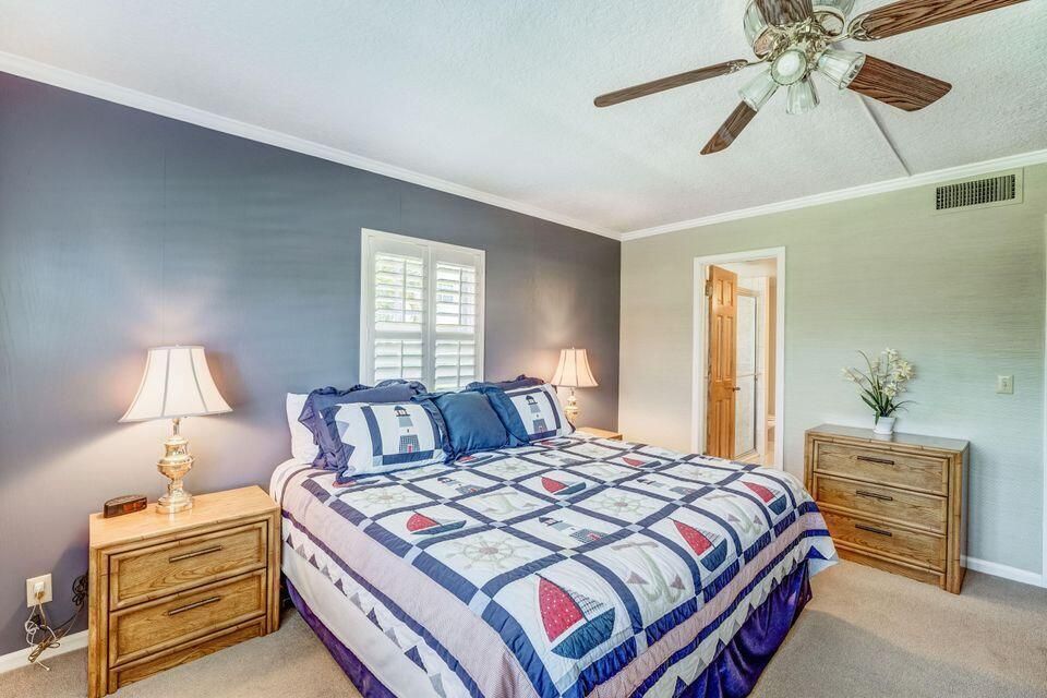 For Sale: $439,000 (3 beds, 2 baths, 1485 Square Feet)