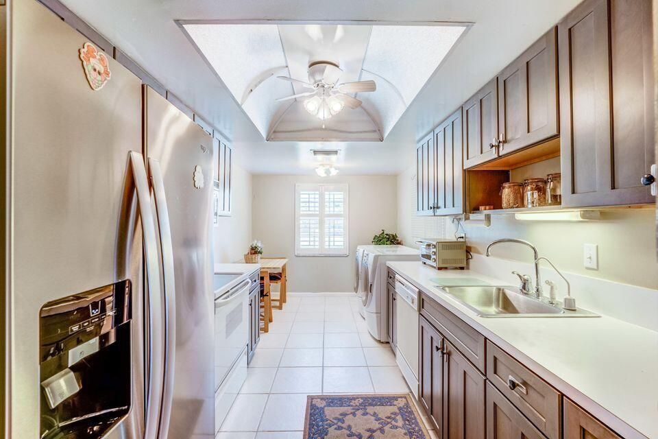 For Sale: $439,000 (3 beds, 2 baths, 1485 Square Feet)