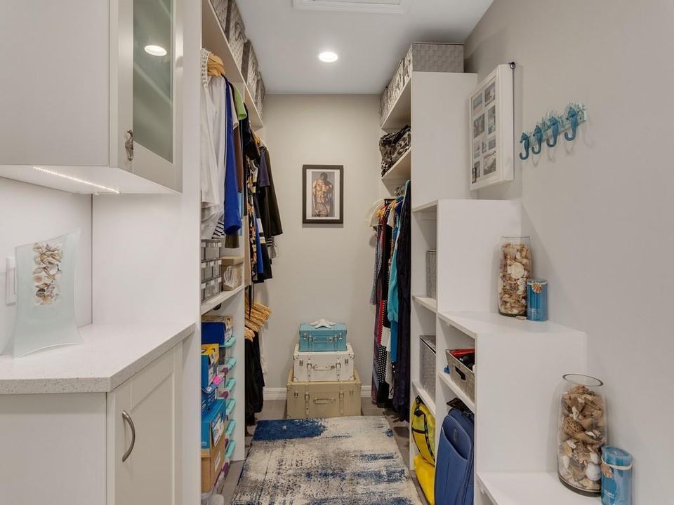 待售: $374,900 (2 贝兹, 2 浴室, 1640 平方英尺)