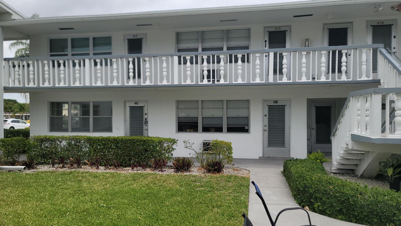 待售: $79,900 (1 贝兹, 1 浴室, 702 平方英尺)