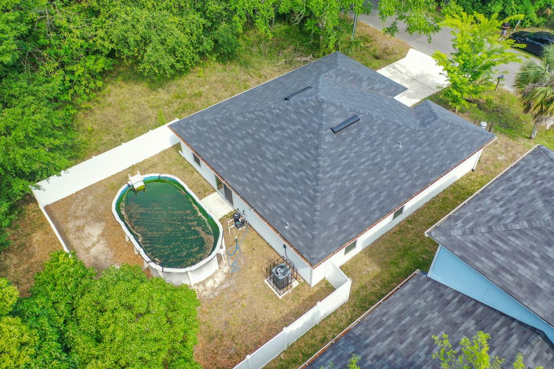 На продажу: $230,000 (3 спален, 2 ванн, 1196 Квадратных фут)