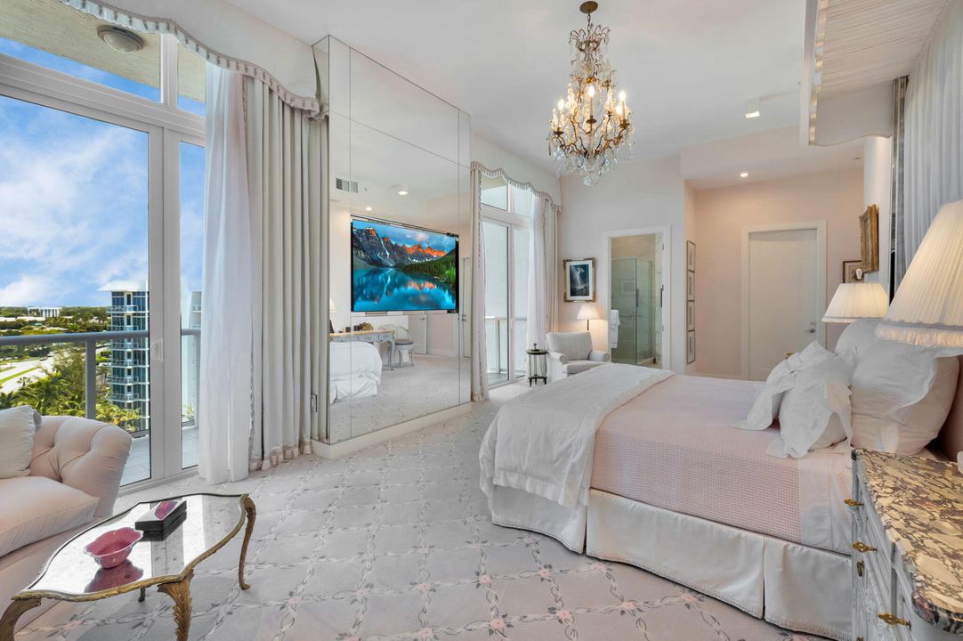 For Sale: $8,995,000 (3 beds, 4 baths, 3891 Square Feet)