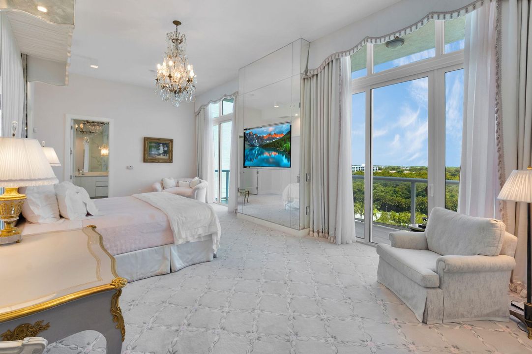 For Sale: $8,995,000 (3 beds, 4 baths, 3891 Square Feet)