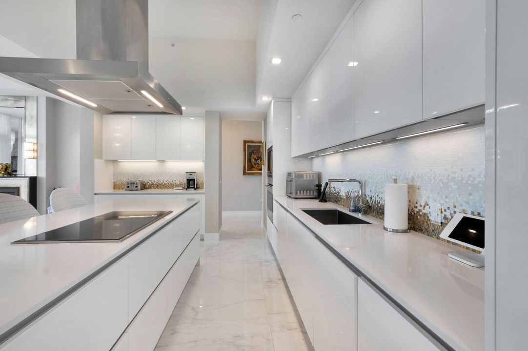 For Sale: $8,995,000 (3 beds, 4 baths, 3891 Square Feet)