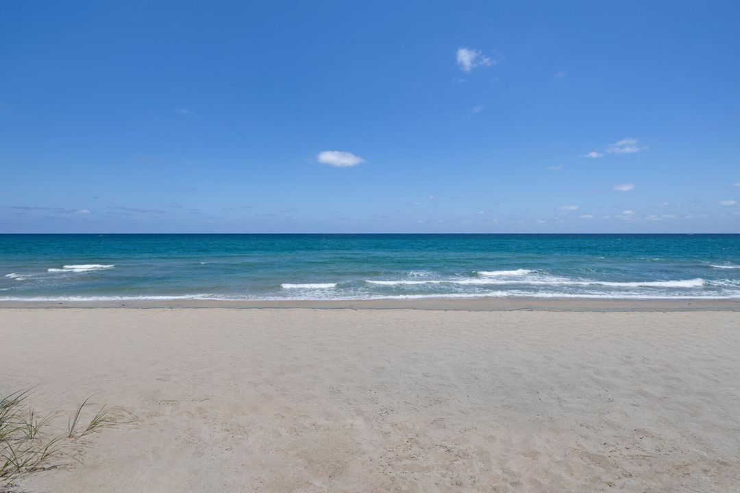 合同活跃: $84,888,000 (6 贝兹, 9 浴室, 16582 平方英尺)