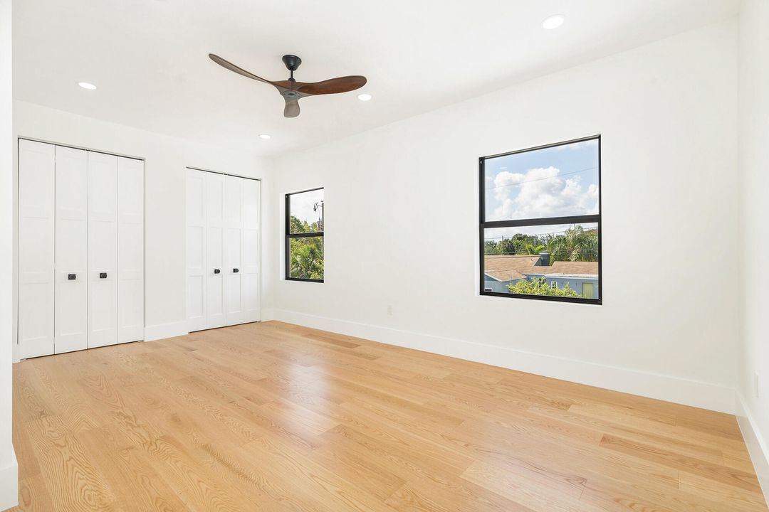 Activo con contrato: $2,800,000 (4 camas, 5 baños, 3133 Pies cuadrados)