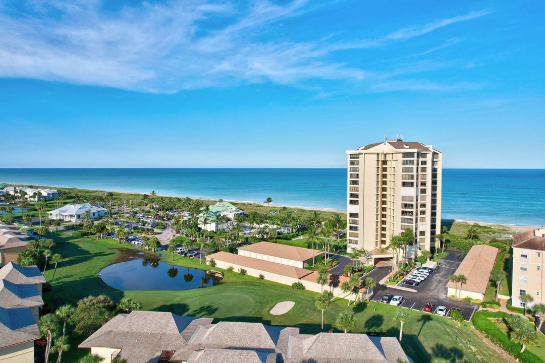 For Sale: $650,000 (2 beds, 2 baths, 1297 Square Feet)