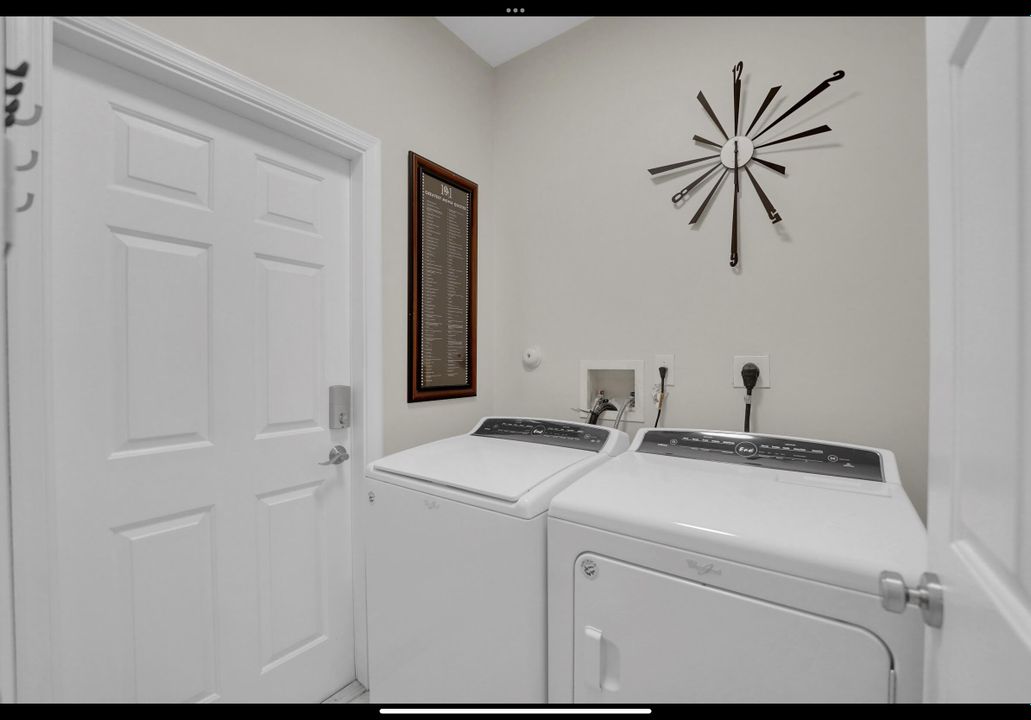 For Rent: $5,000 (4 beds, 2 baths, 2229 Square Feet)