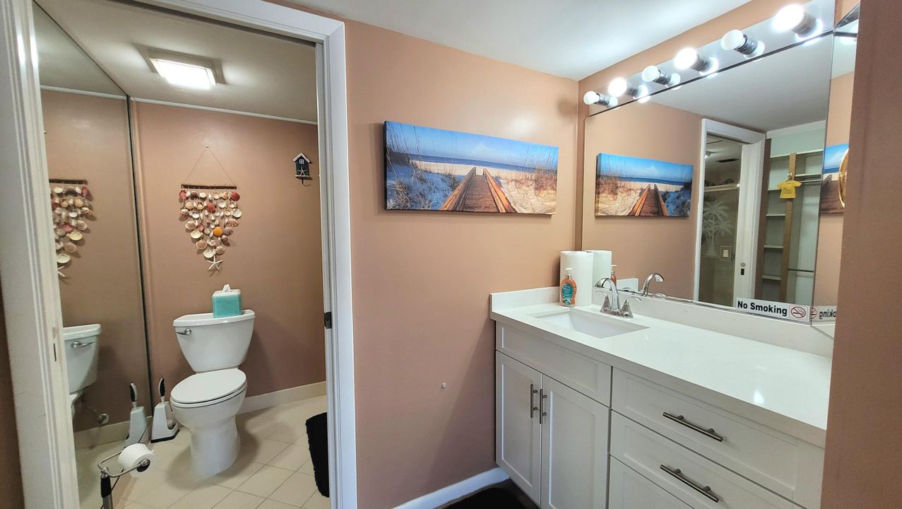 Activo con contrato: $4,500 (2 camas, 2 baños, 1385 Pies cuadrados)