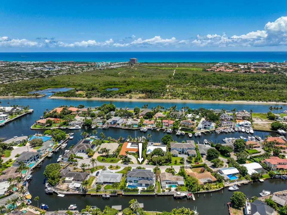 На продажу: $6,195,000 (5 спален, 6 ванн, 4920 Квадратных фут)