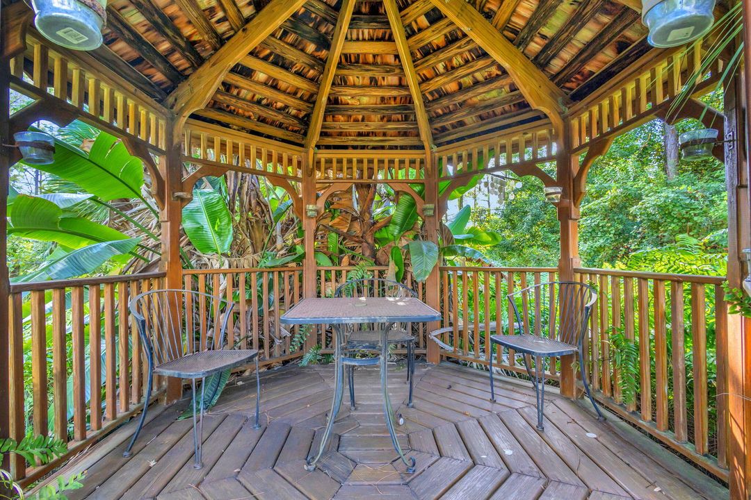 Activo con contrato: $610,000 (3 camas, 2 baños, 1914 Pies cuadrados)