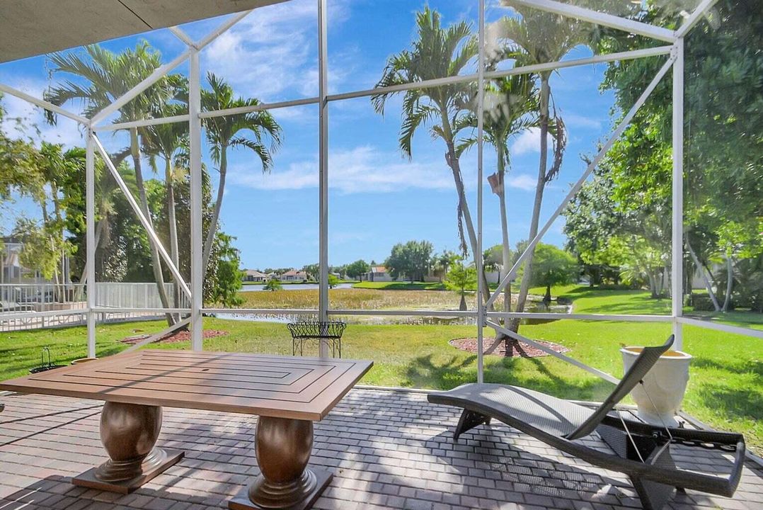 В аренду: $4,000 (3 спален, 2 ванн, 1978 Квадратных фут)