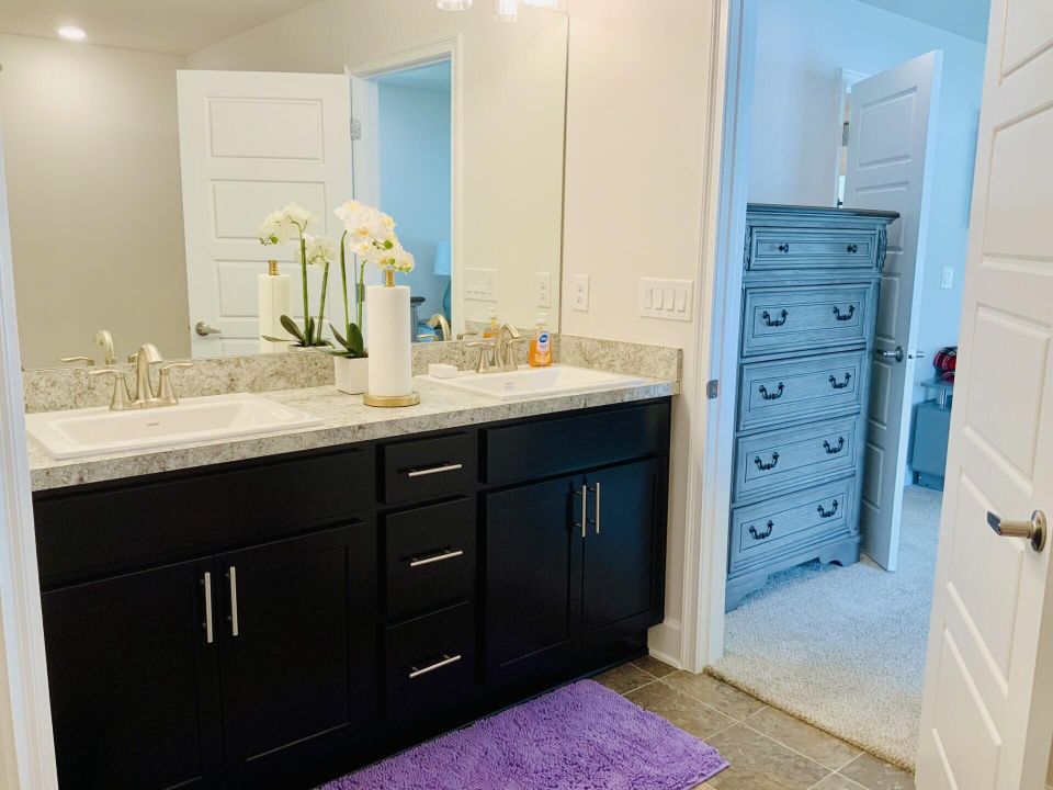 В аренду: $2,350 (4 спален, 2 ванн, 1755 Квадратных фут)