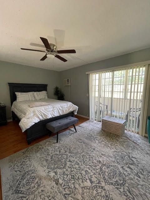 Active With Contract: $89,000 (1 beds, 1 baths, 700 Square Feet)