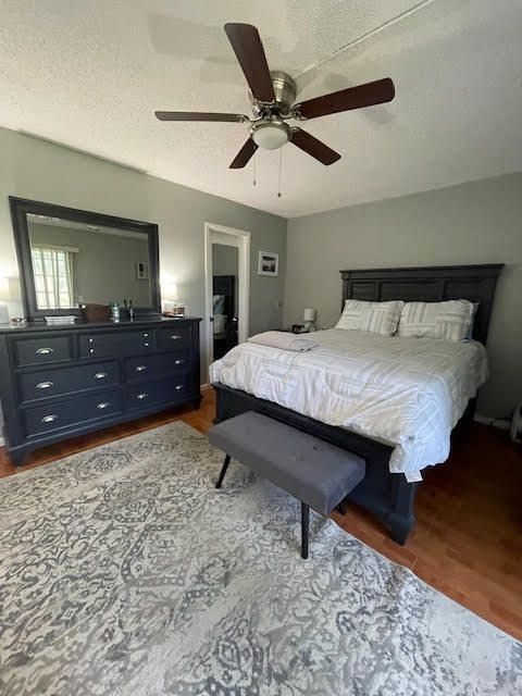 Active With Contract: $89,000 (1 beds, 1 baths, 700 Square Feet)