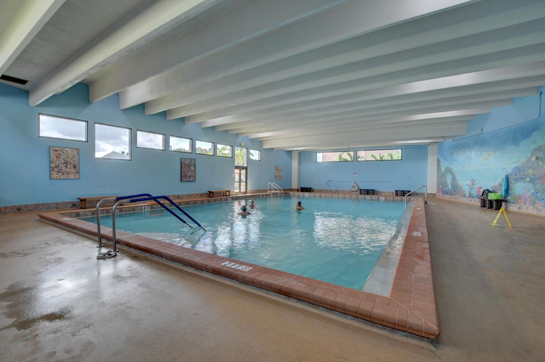 Active With Contract: $89,000 (1 beds, 1 baths, 700 Square Feet)