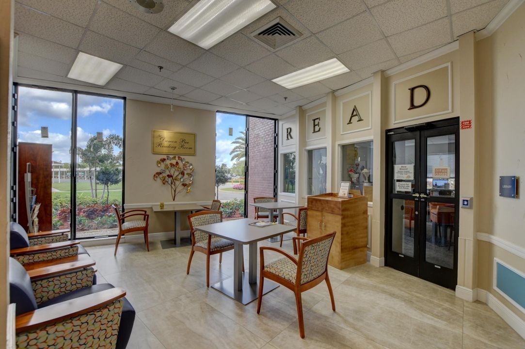 Active With Contract: $89,000 (1 beds, 1 baths, 700 Square Feet)
