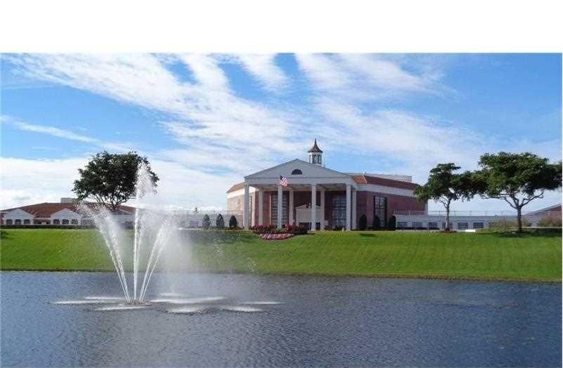Active With Contract: $89,000 (1 beds, 1 baths, 700 Square Feet)